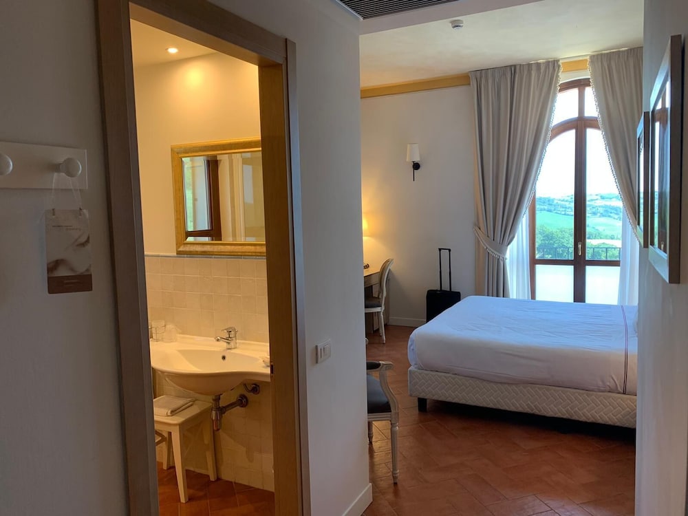 Saturnia Tuscany Hotel 22/70