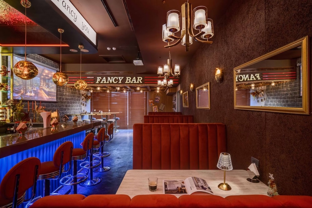 Fun Stay Inn Ximen 36/48