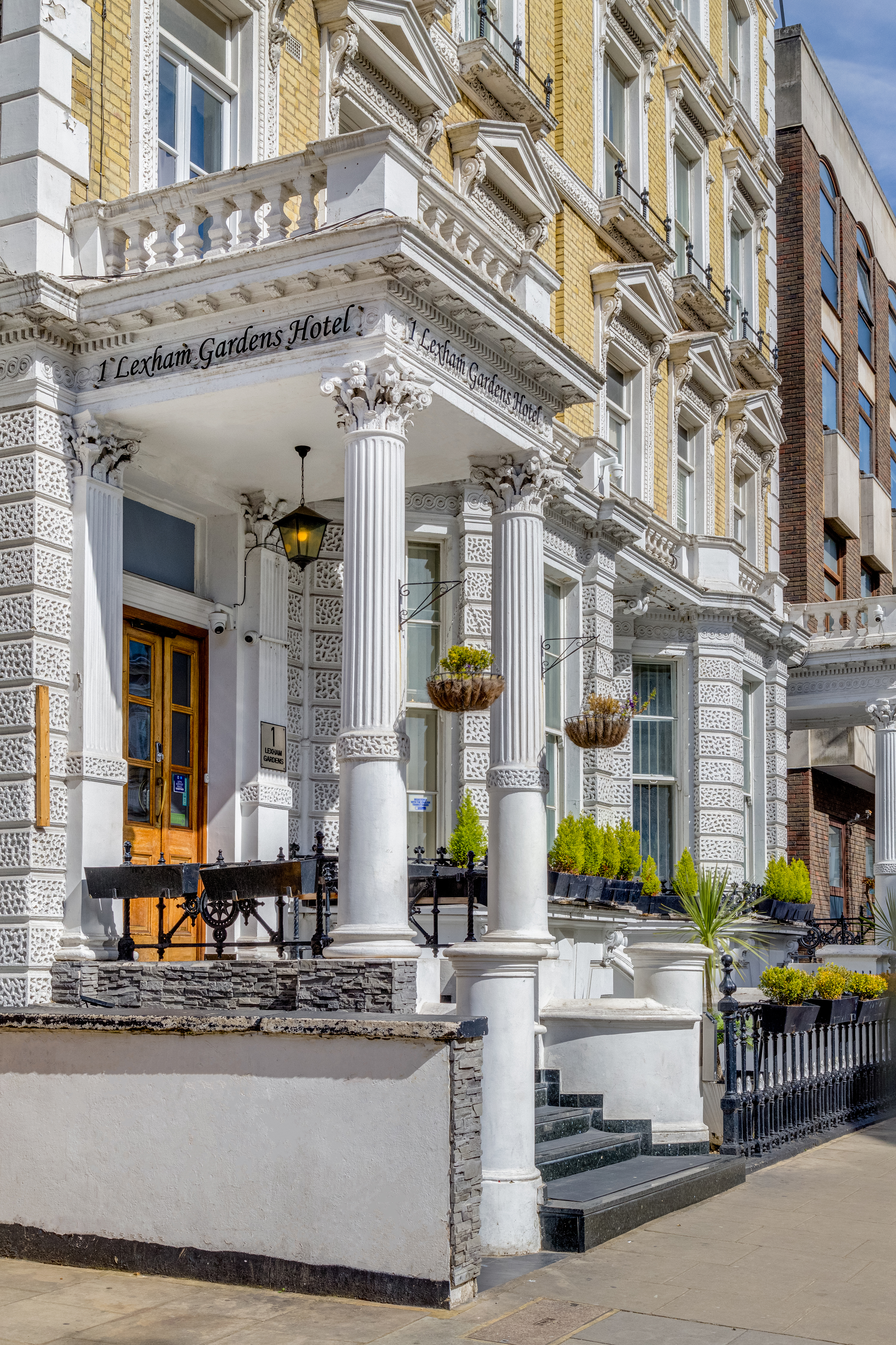 1 Lexham Gardens Hotel 45/50