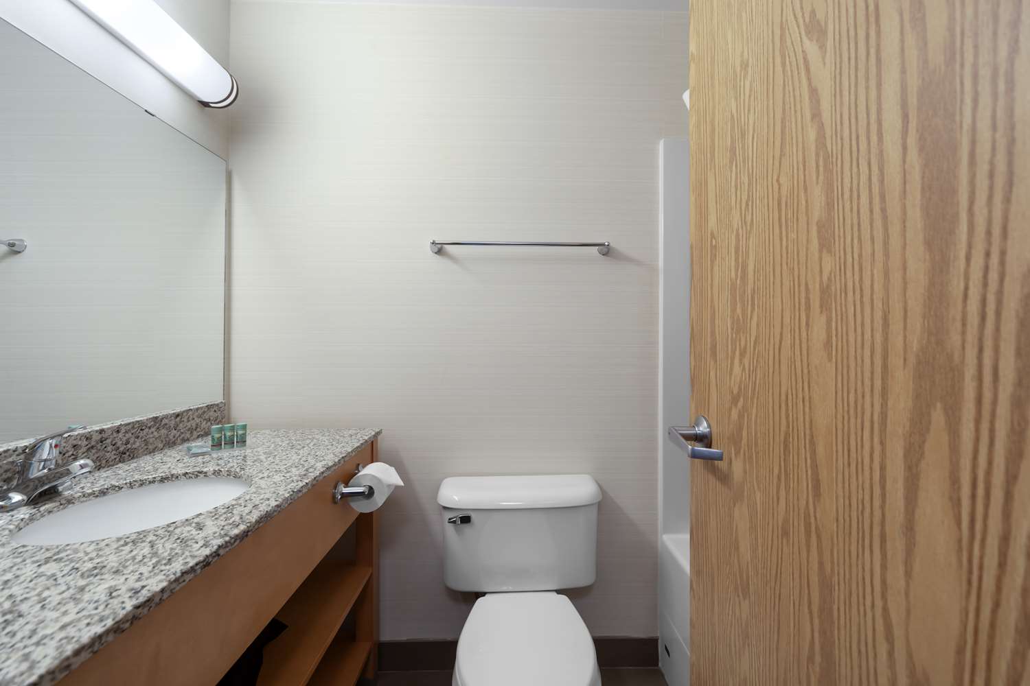 Best Western Grande Prairie Hotel and Suites 23/25