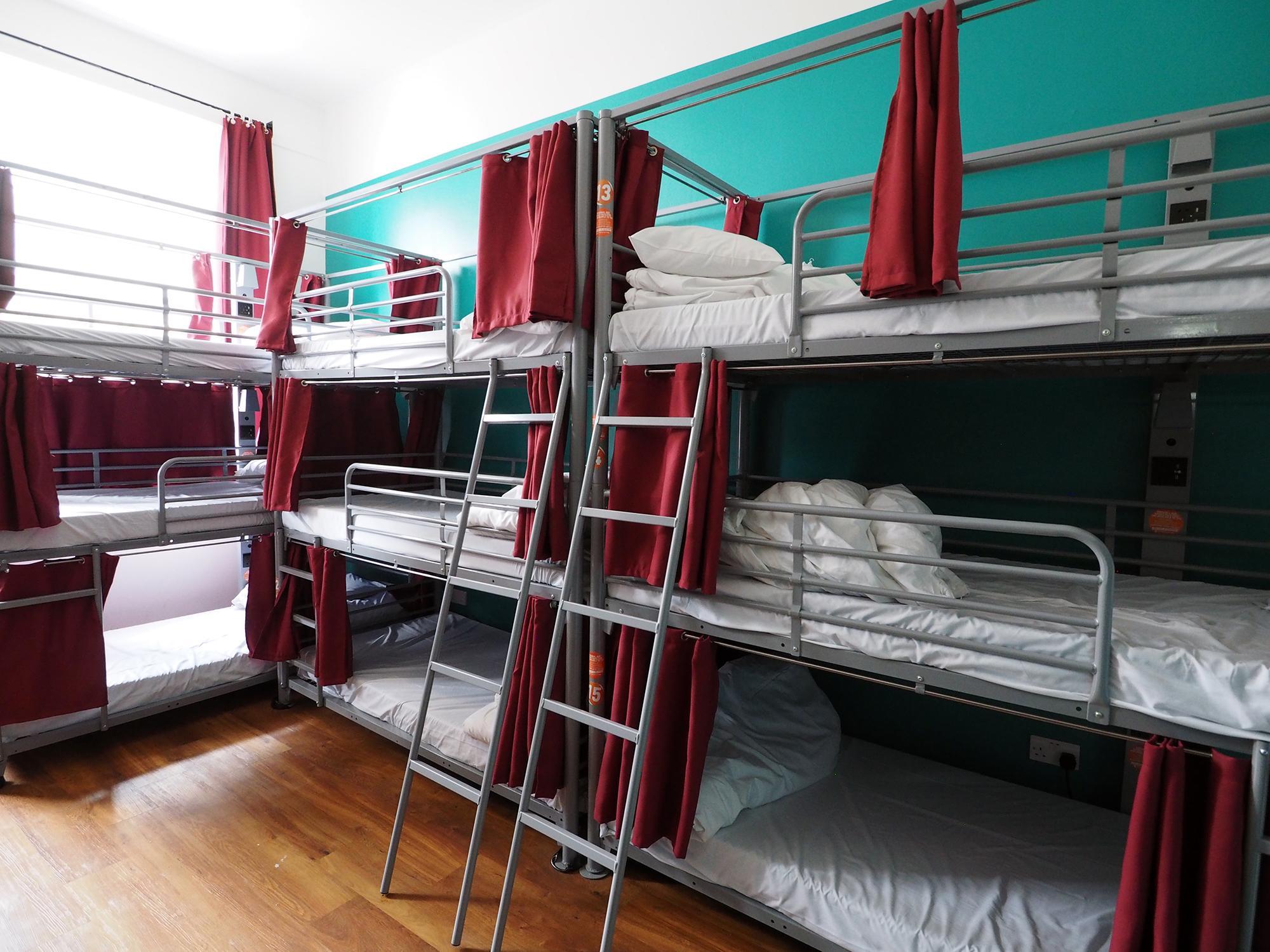 Mixed Dorm, 12 Beds