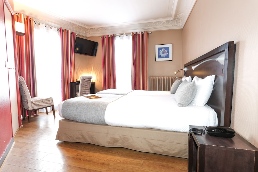 Avalon Hotel Paris Gare Du Nord 12/71