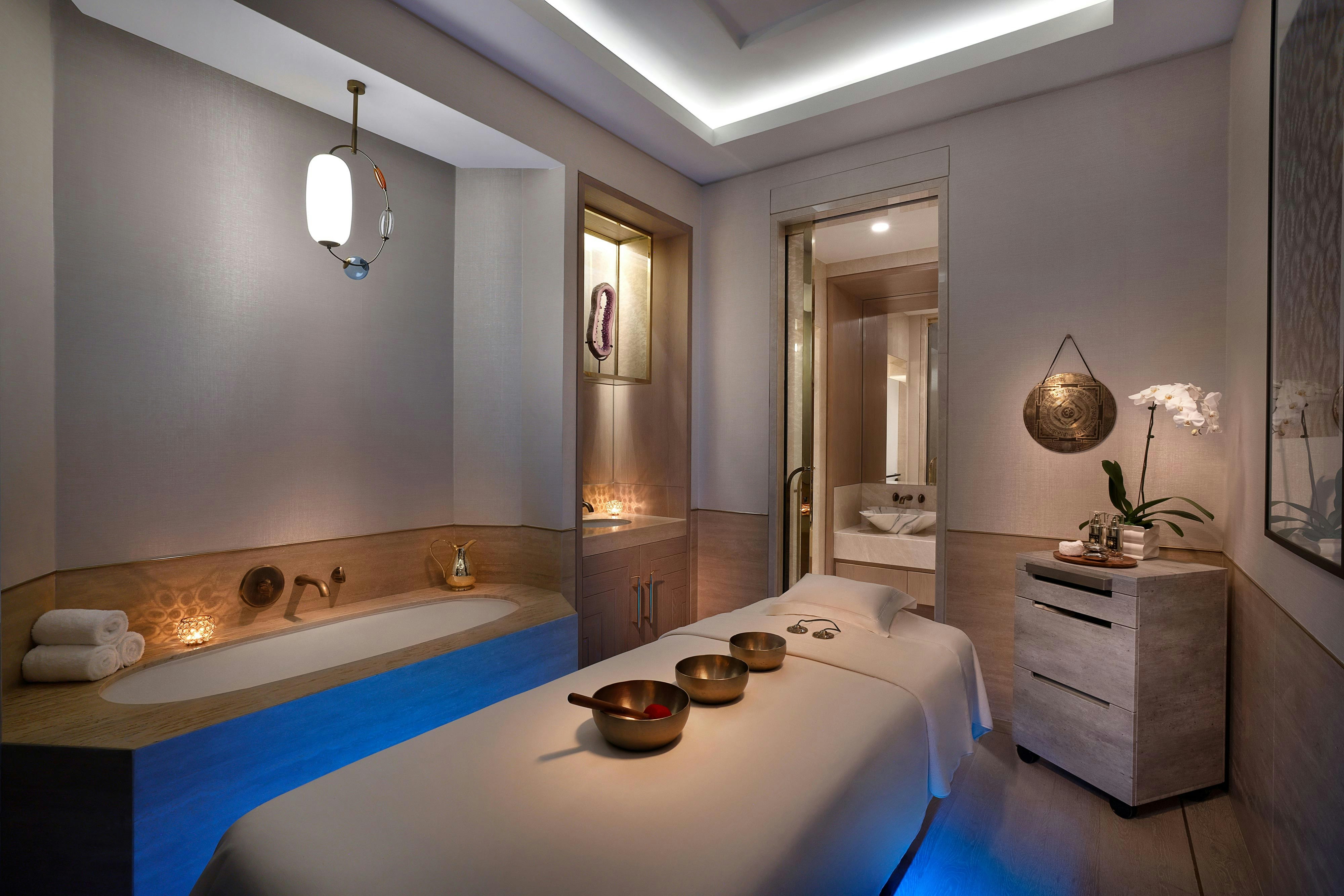 The St. Regis Dubai, The Palm 5/17