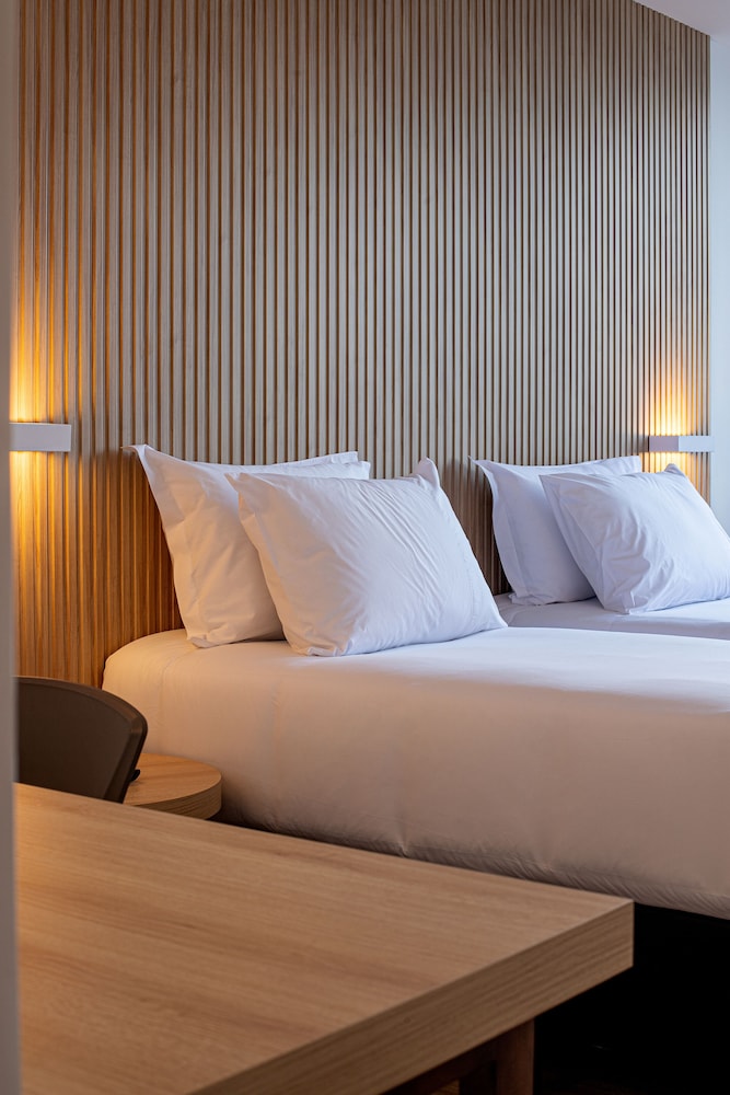 Sooz Hotel Collection 10/35