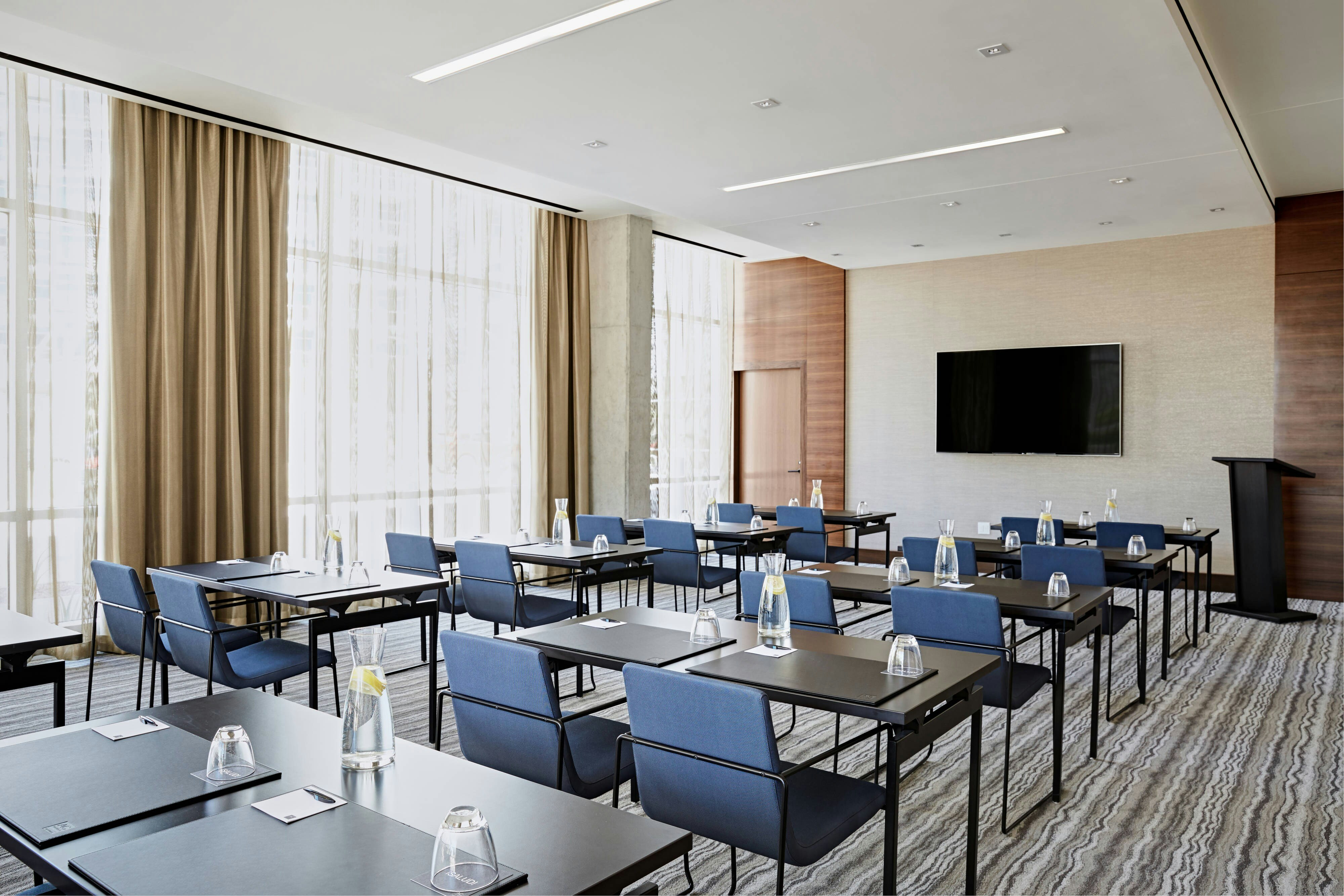AC Hotel Phoenix Tempe/Downtown 24/29