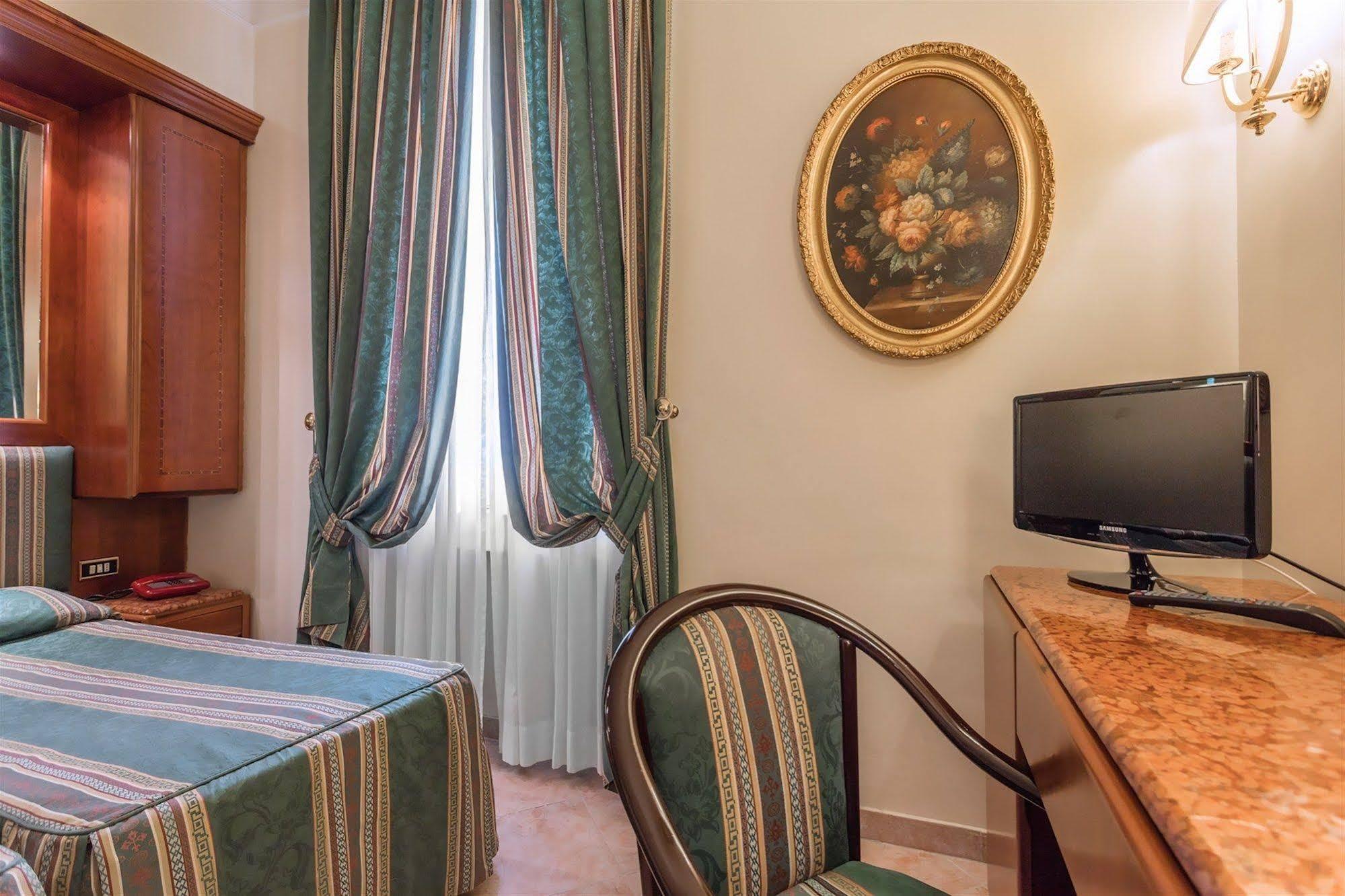Hotel Floridia 22/27