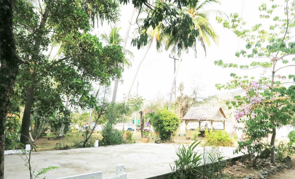 Grand Andaman Resort 37/38