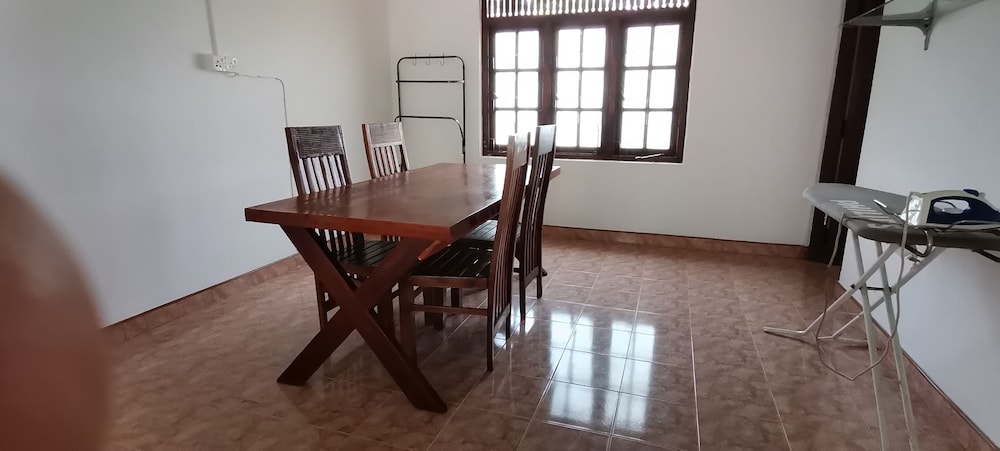 Rajarata Lodge 23/50