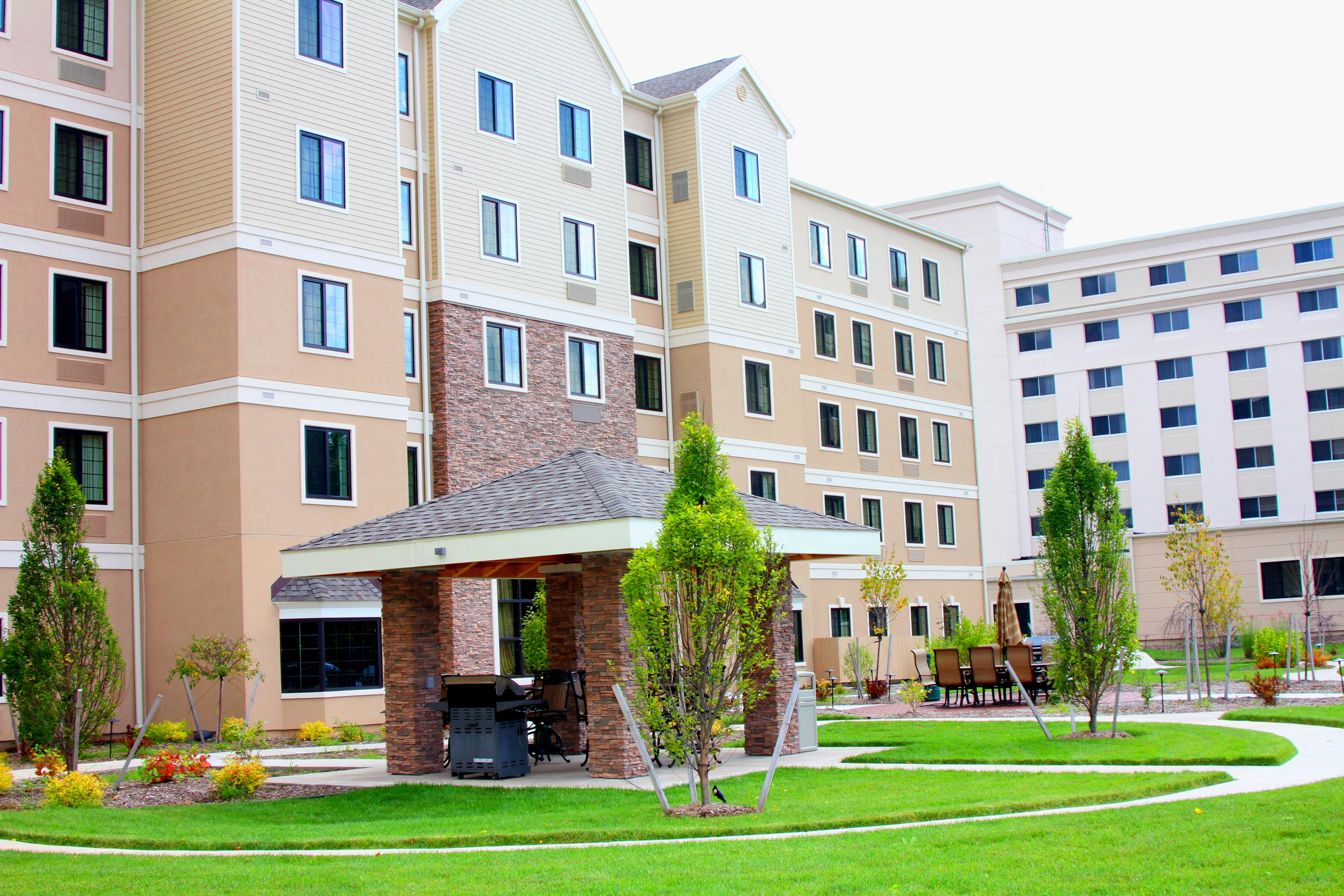 Staybridge Suites Syracuse Liverpool 30/38