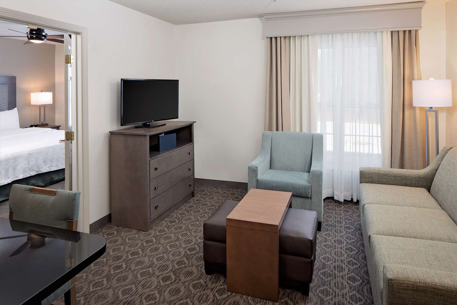 Room, King Bed, Park View
