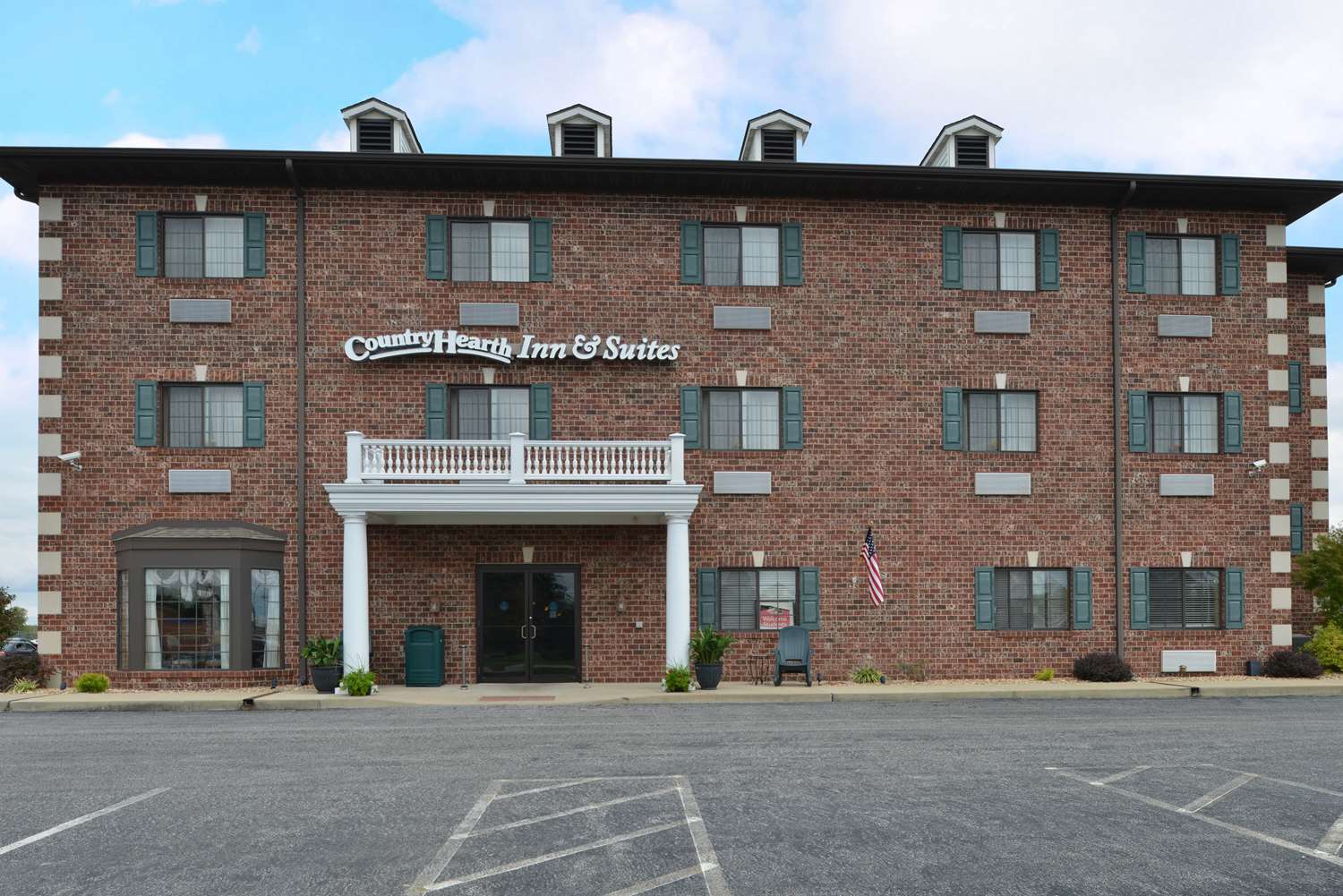 Country Hearth Inn & Suites Edwardsville St. Louis 6/51