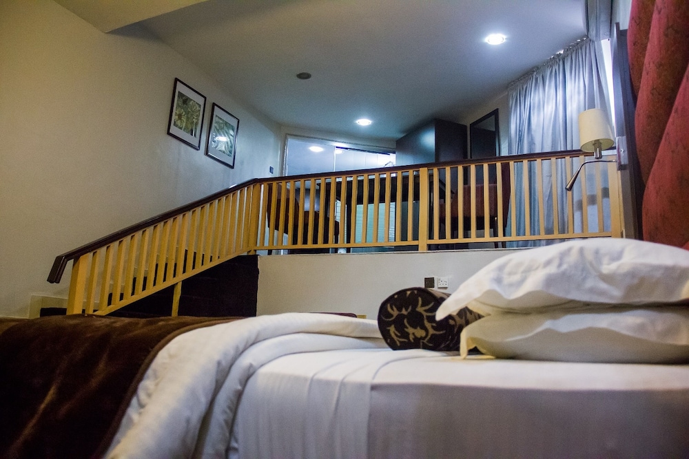 Best Western Starfire Hotel 40/75