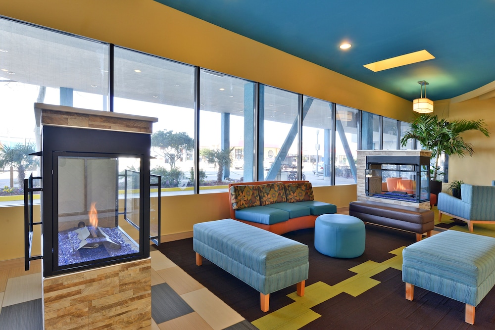 Sandcastle Resort On The Beach 9/48