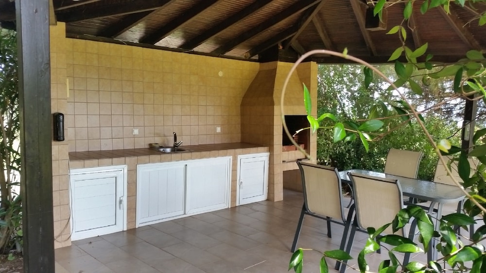 Luxurious Villa Anna Maria 4/50