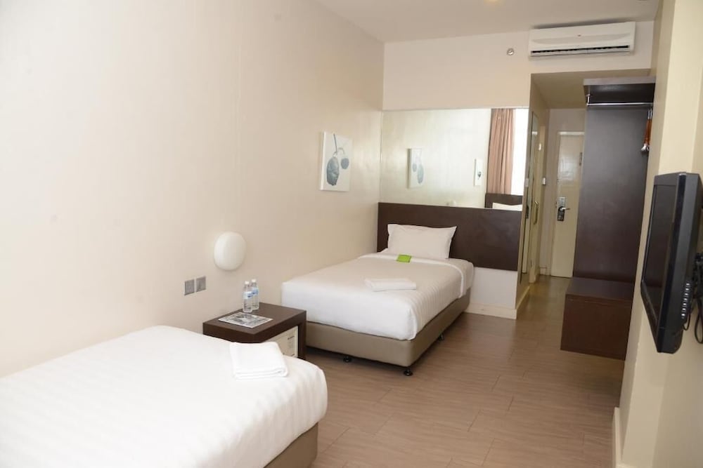 101 HOTEL BINTULU 12/28