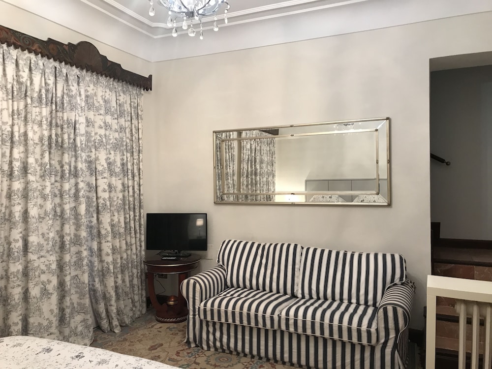 Casa Palacio Villazambra 30/50
