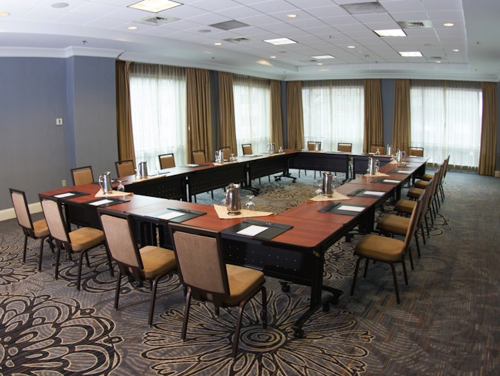 Hilton Harrisburg 68/69
