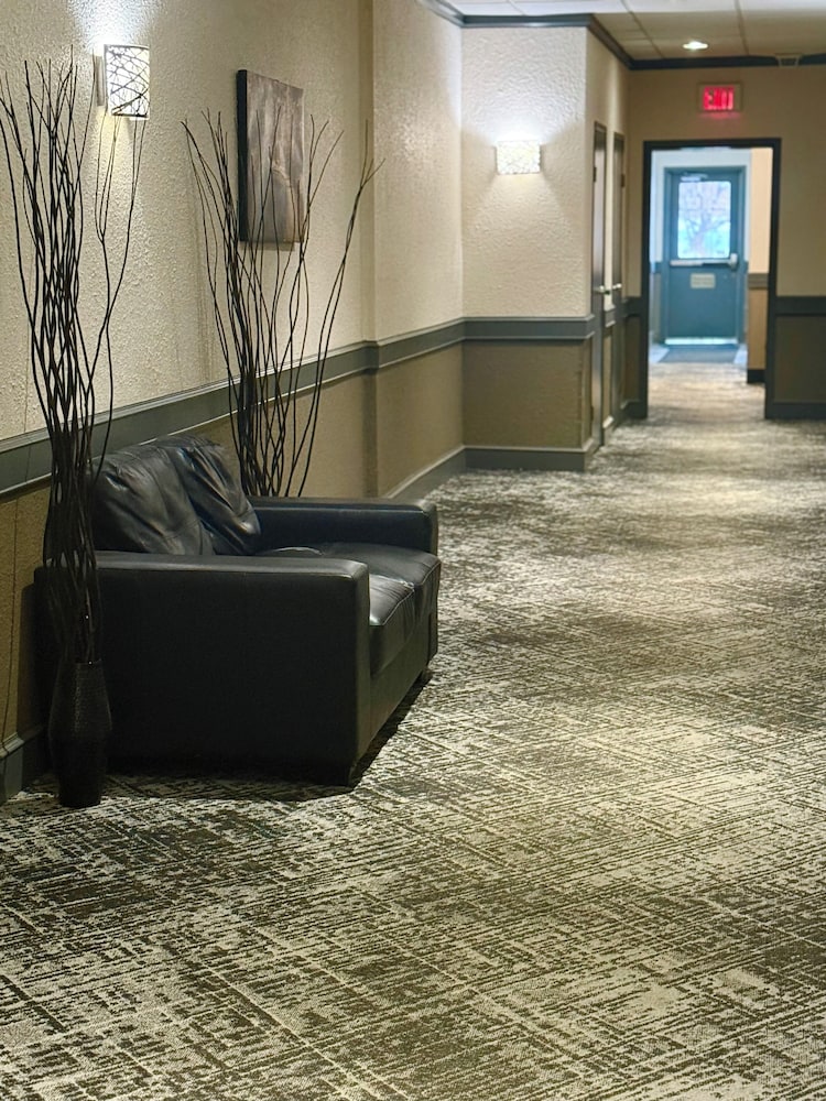 Days Inn by Wyndham Drayton Valley 5/50