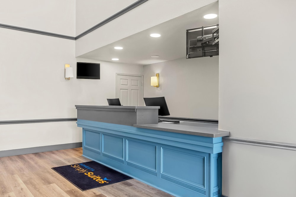 Sonesta Simply Suites Stafford 5/54