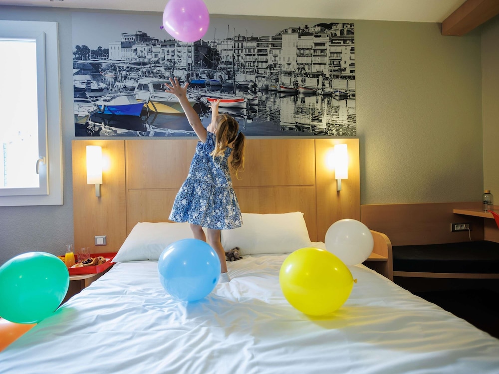 ibis Cannes Mandelieu 44/76