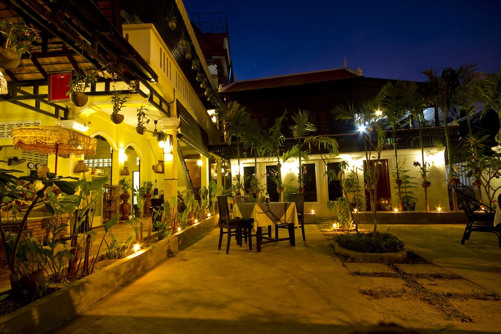 The Unique Angkor Villa 3/69