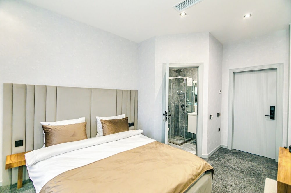 Irshad Hotel 6/21
