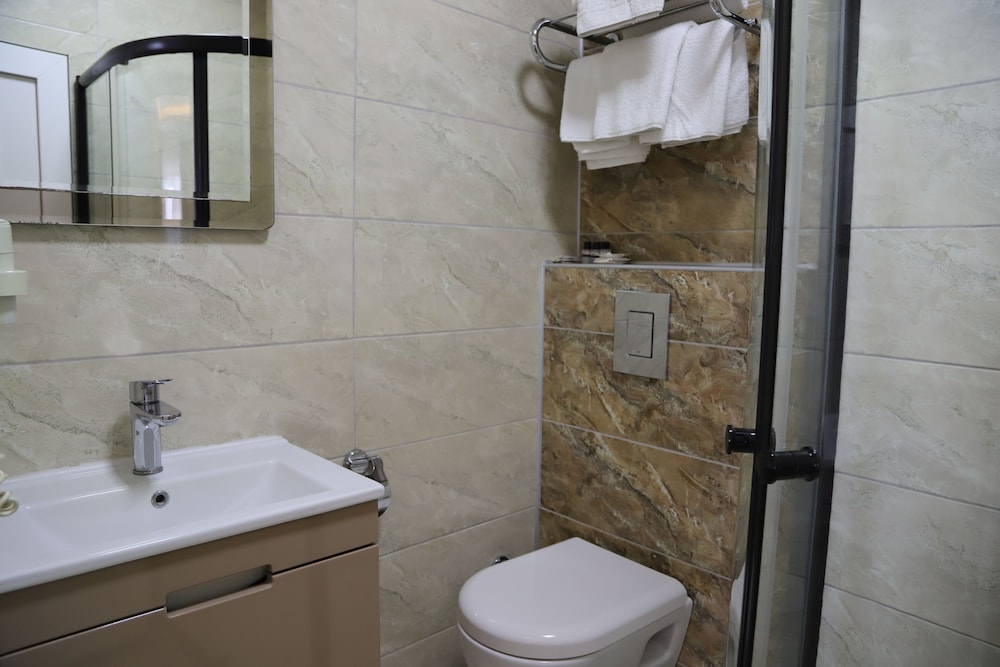 Otel 57 48/50
