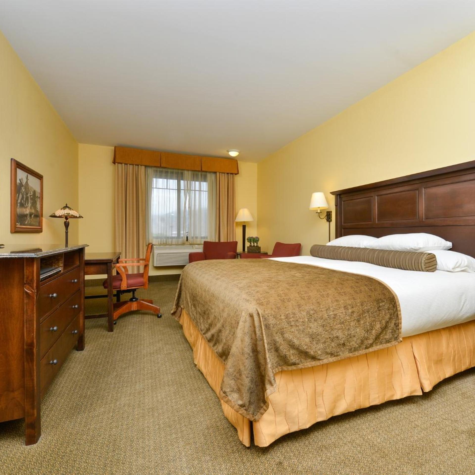 Room, King Bed, The Cody 2/5