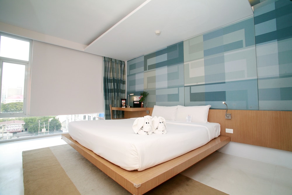 Le Fenix Sukhumvit 10/43
