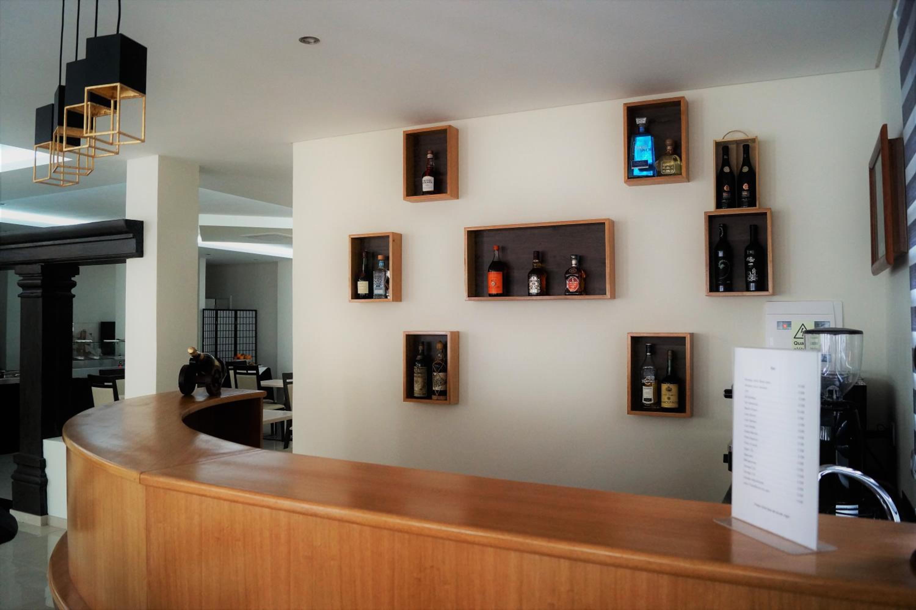 Angra Central Hotel 4/40