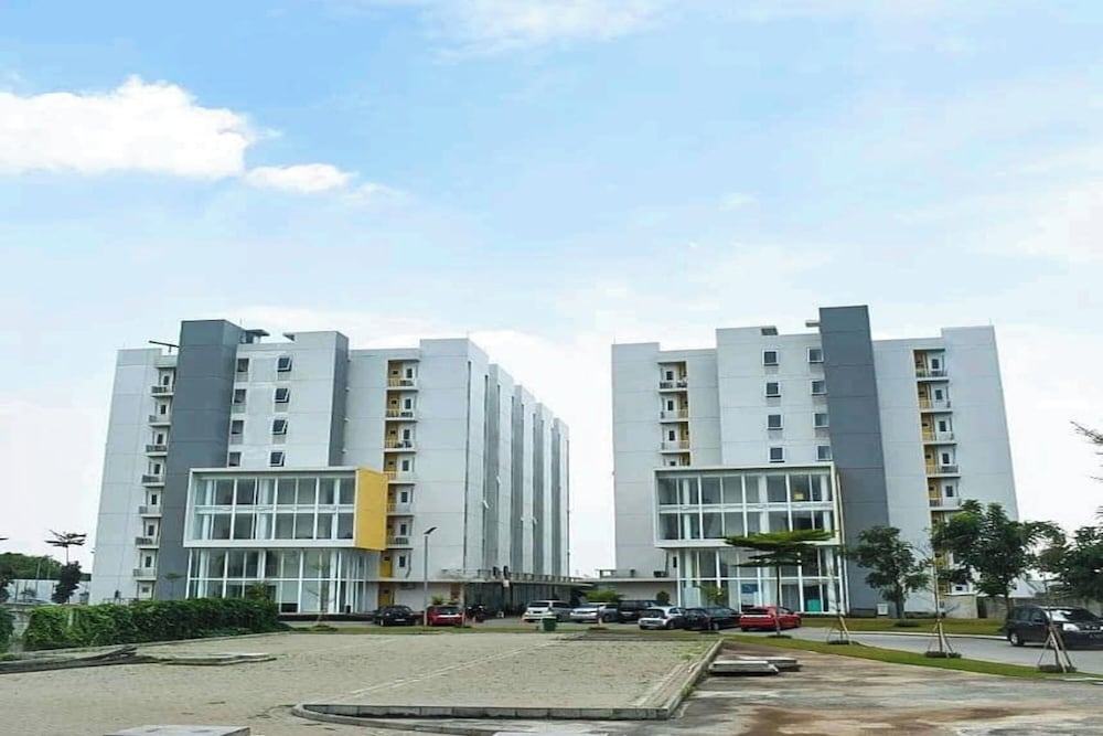 Barata Hotel Near Bandara Soekarno Hatta 5/32