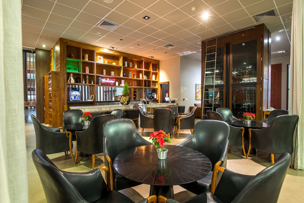 Hotel Gran Odara 38/50