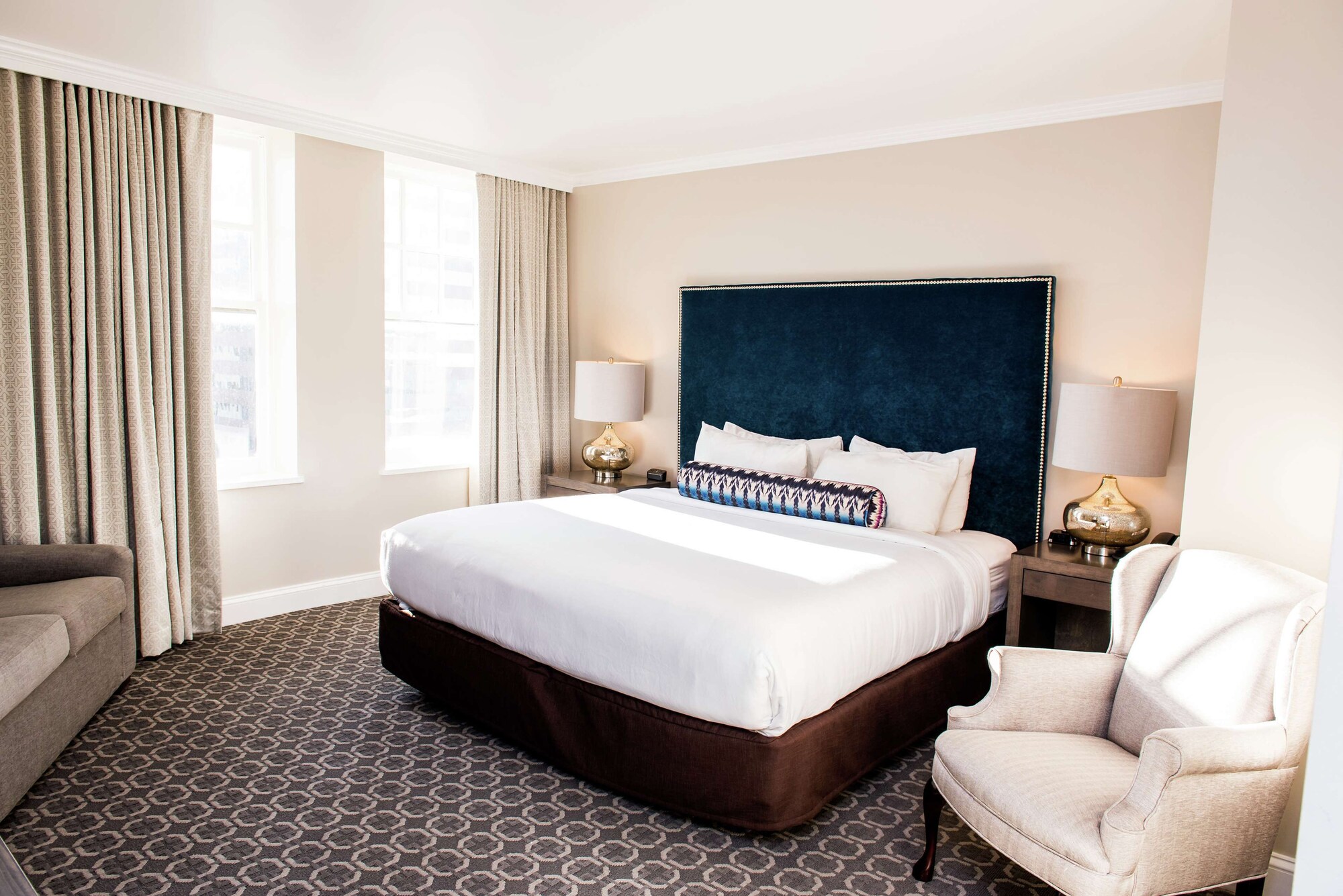 Room at Redmont Hotel Birmingham, Curio Collection by Hilton, BIRMINGHAM - AL