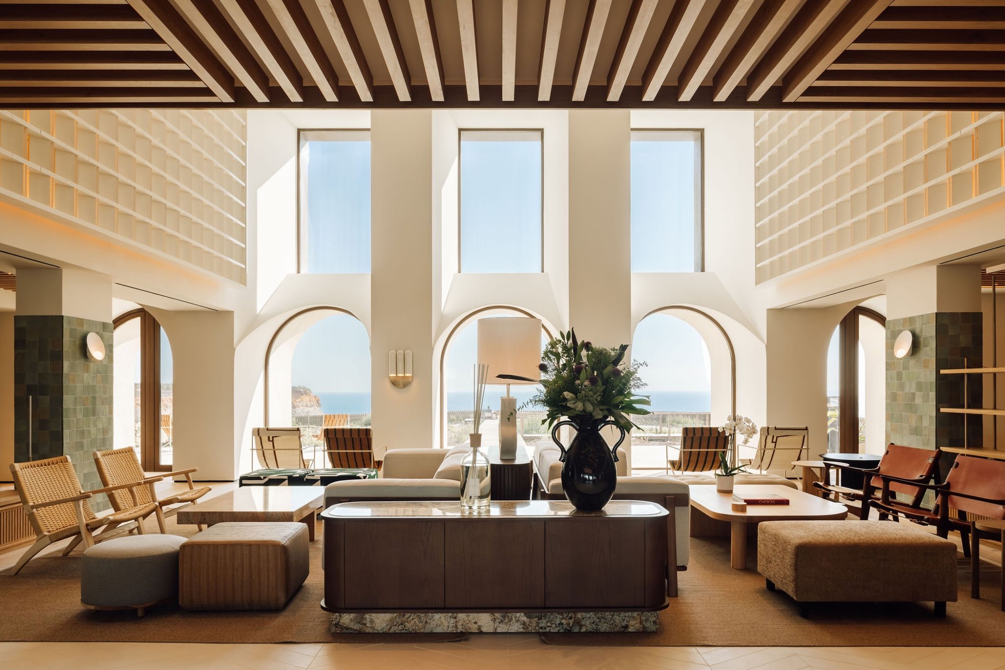 Aethos Ericeira 4/12