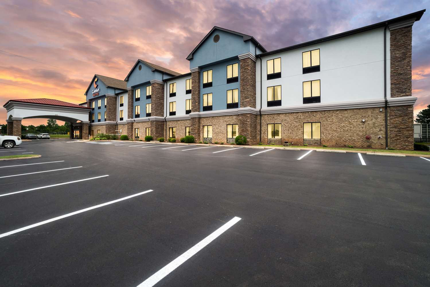 Comfort Suites Jackson I-40 46/47