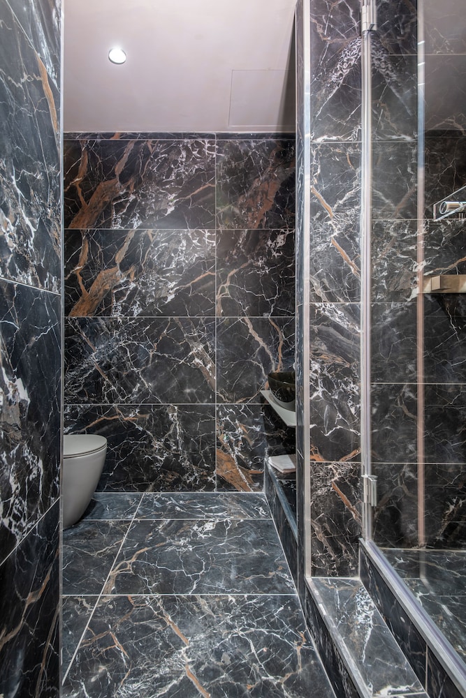 Colonna Suite 49/78