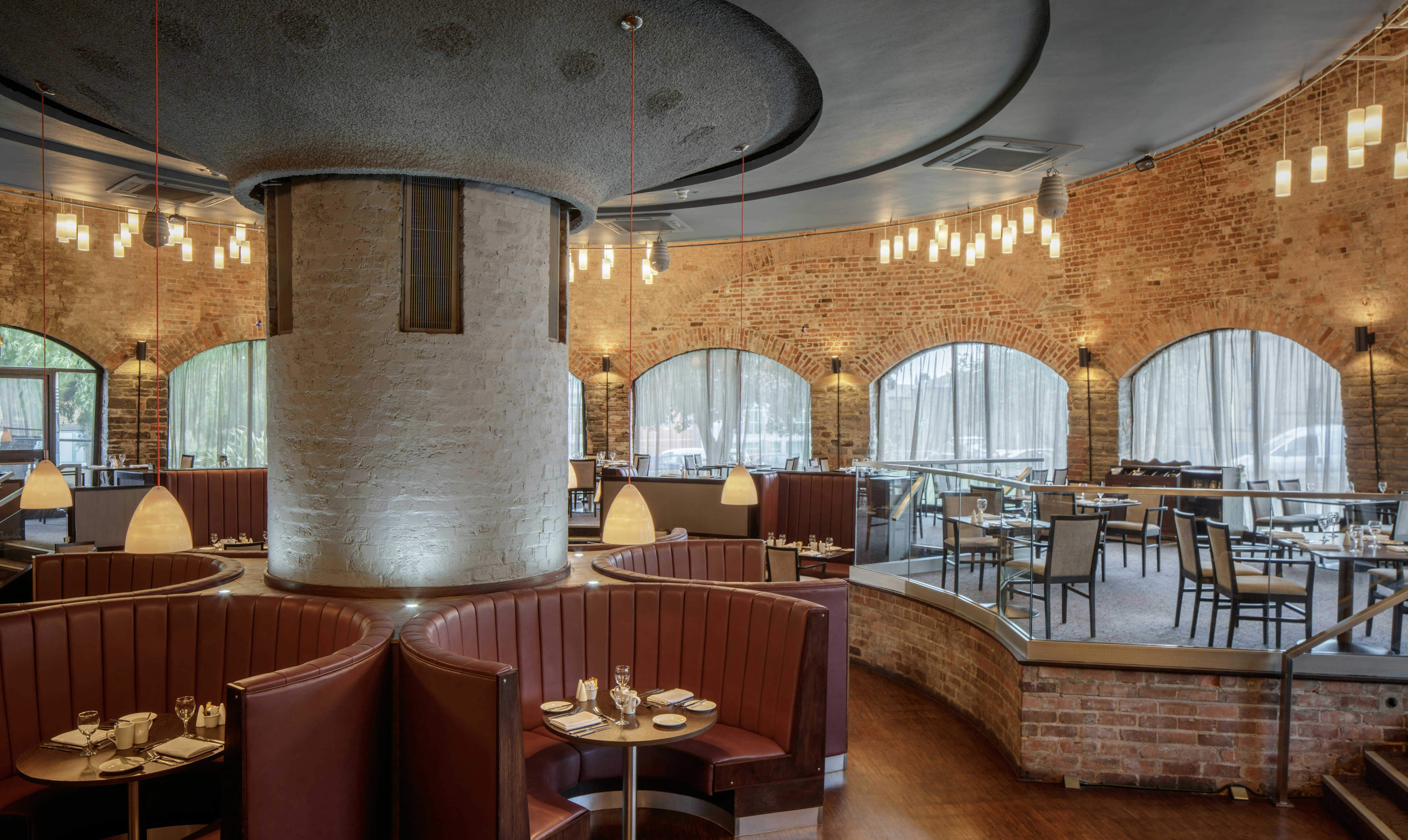 Doubletree By Hilton Hotel Bristol City Centre Ex Ramada Bristol City 56/82