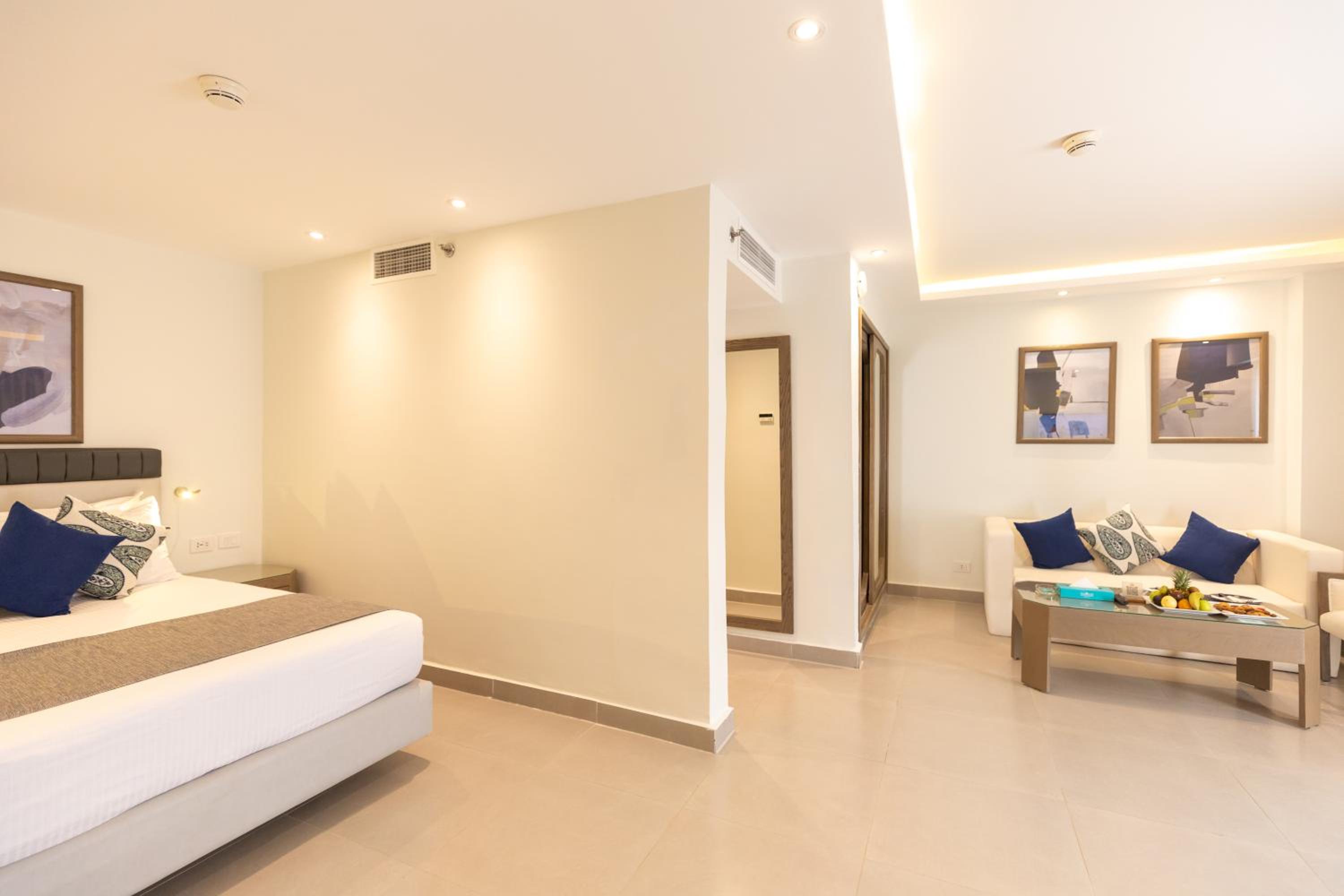 جناح جونيور بسرير كينج، Sunrise Holidays Resort- Adults Only (Plus 16) 2/4