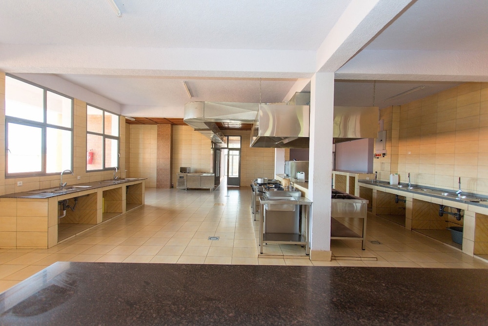 Cenetra Hotel 38/38