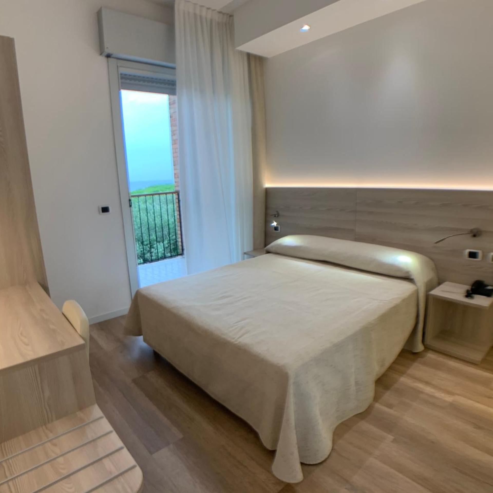 Renovated, Double or Twin Bed
