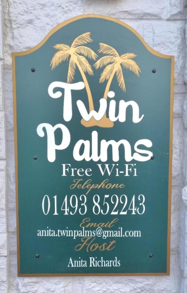 OYO Twins Palms Guest House 33/59
