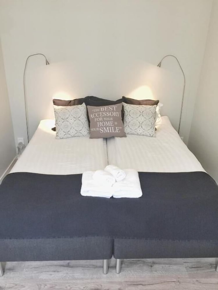 Park Hotell 27/50