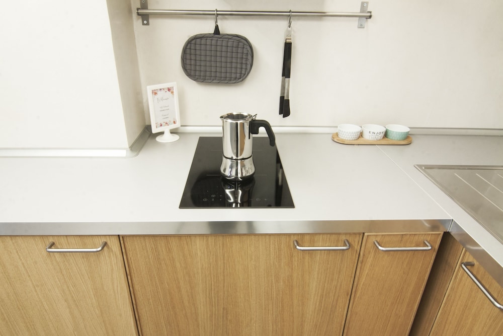 Alessia's Flat - Mac Mahon 25/26