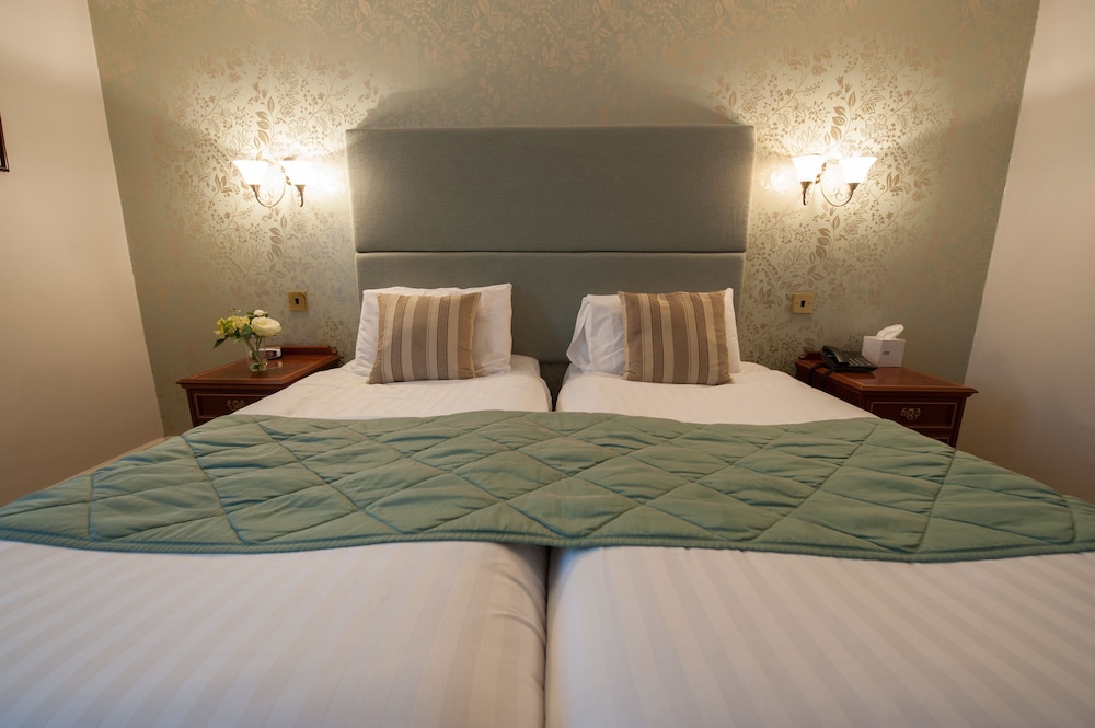 The Minster Hotel York 4/24