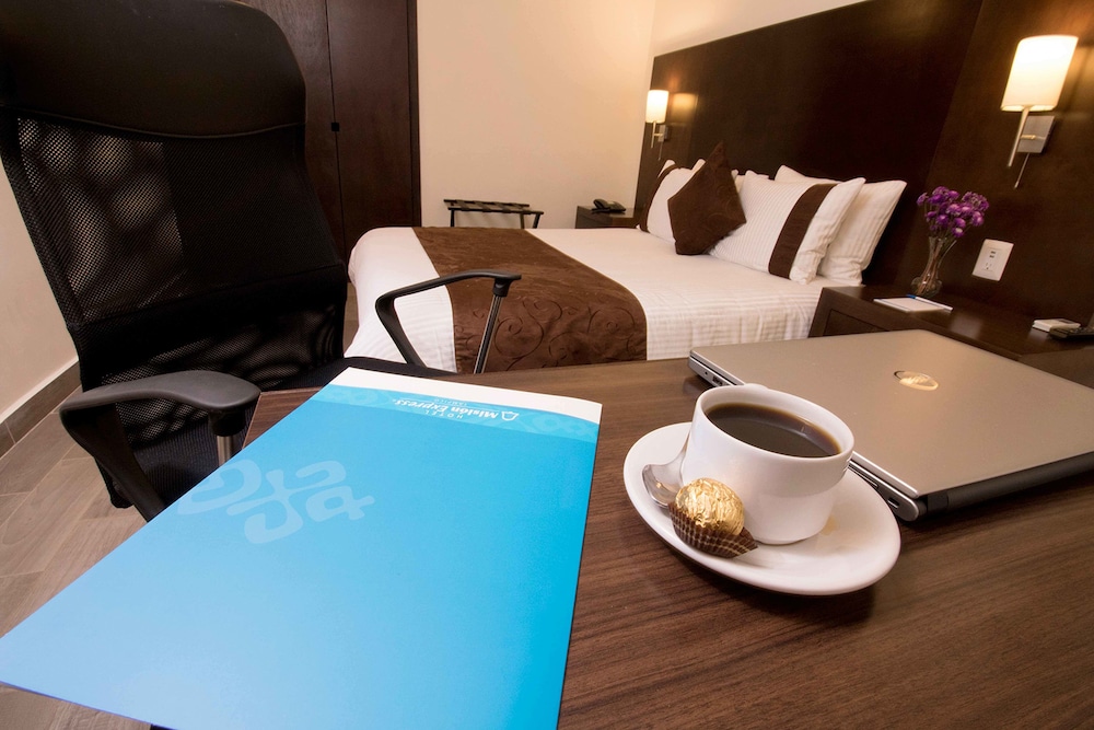 Ramada by Wyndham Tampico Centro 47/56