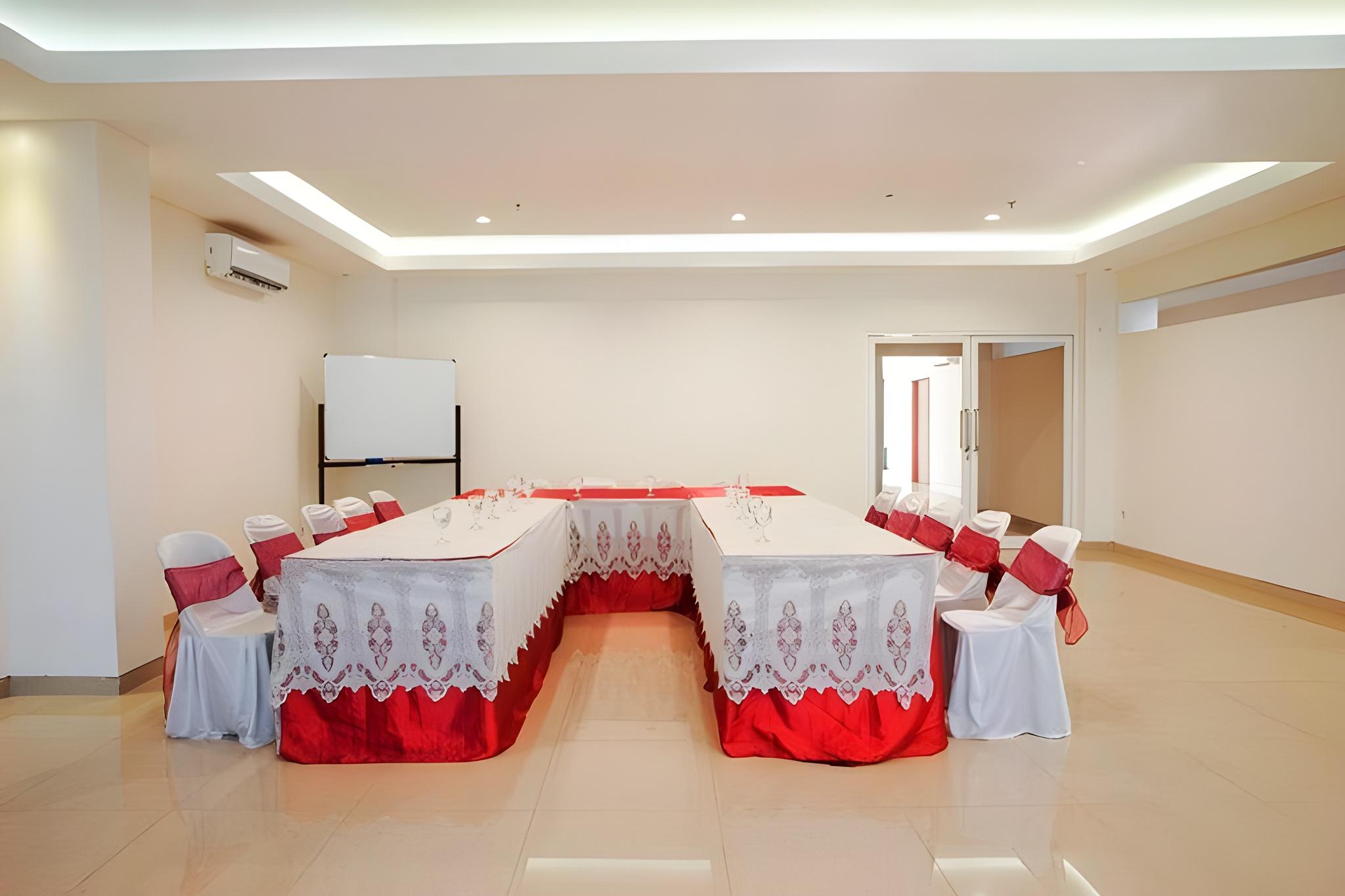 Bliss Soetta Hotel Semarang 23/29