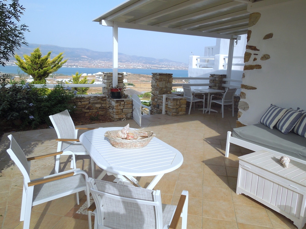 Antiparos View 18/50