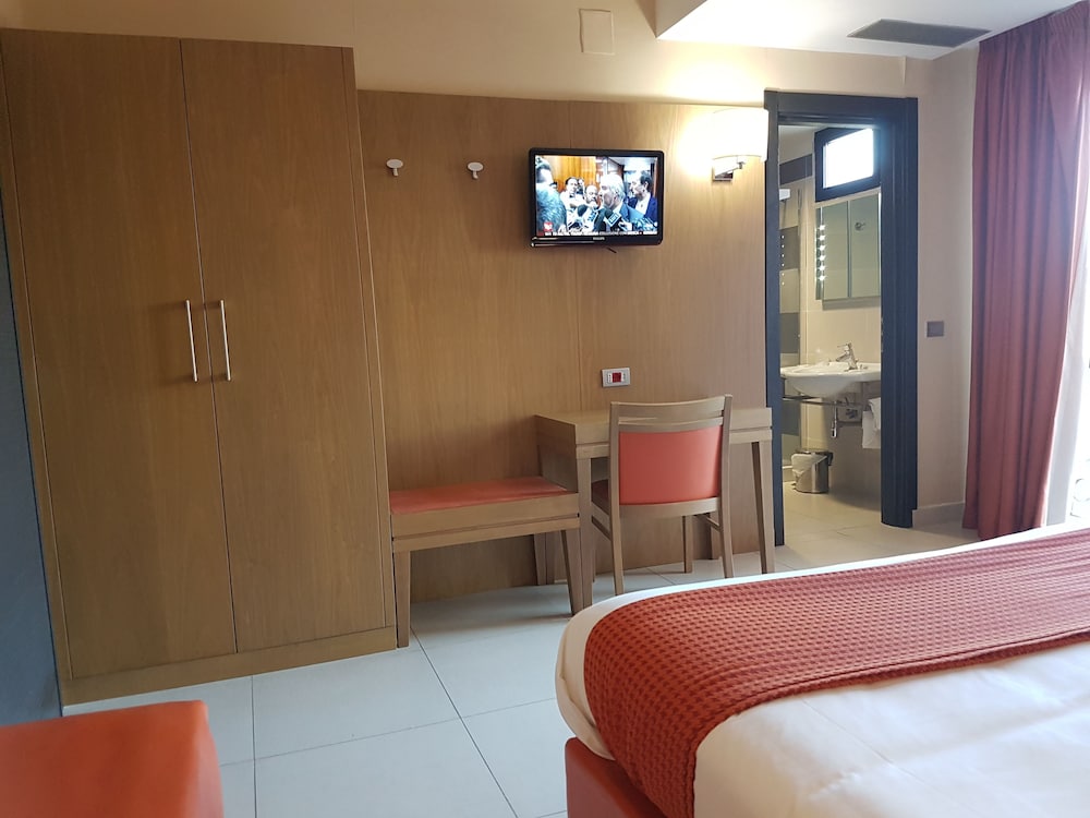 Hotel Ristorante La Campagnola 23/65