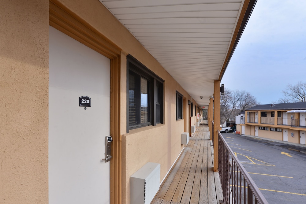 Inn at Jericho 2/24