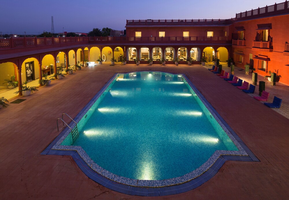 VESTA BIKANER PALACE 46/50